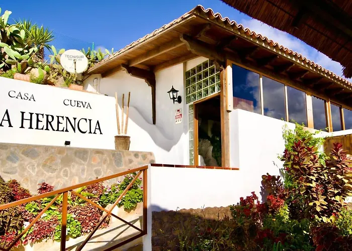 Casa Cueva La Herencia
